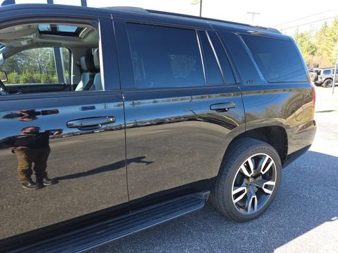 Used 2018 Chevrolet Tahoe LT w/ RST Edition image 15