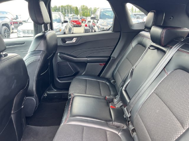 Used 2024 Ford Escape ST-Line AWD/4WD image 24