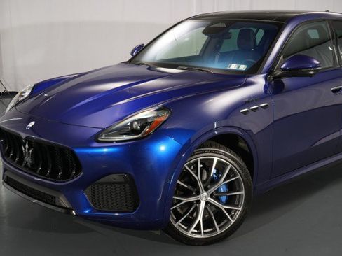 Used 2023 Maserati Grecale Modena AWD/4WD image 5