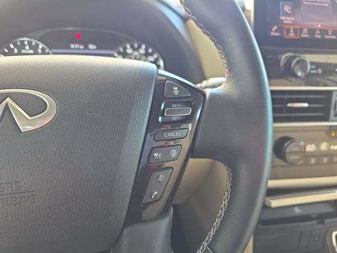 Used 2022 INFINITI QX80 Luxe w/ Cargo Package AWD/4WD image 18