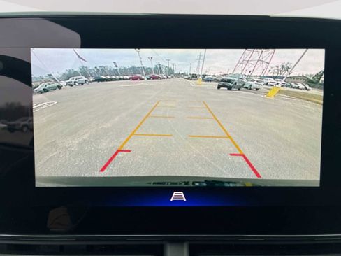 Certified 2024 Chevrolet Trax RS w/ Driver Confidence Package image 14