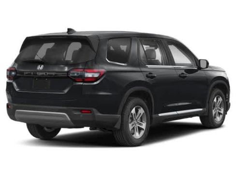 Used 2023 Honda Pilot EX-L image 2