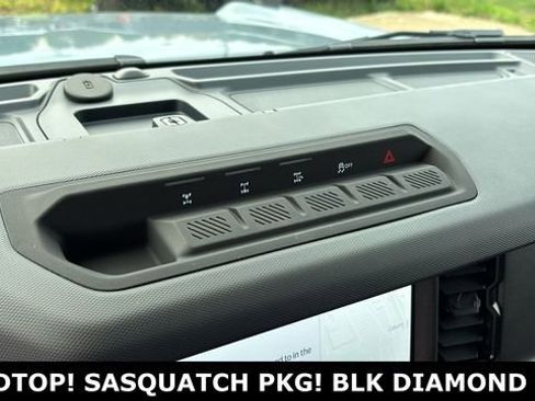 New 2025 Ford Bronco Big Bend w/ Black Diamond Package image 13