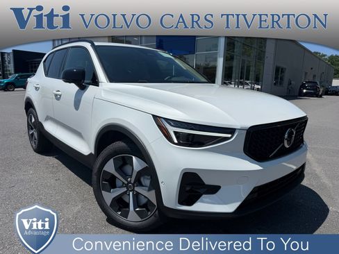 New 2026 Volvo XC40 B5 Plus w/ Protection Package Premier AWD/4WD image 1