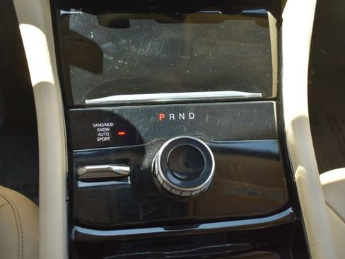 Used 2022 Jeep Grand Cherokee L Limited AWD/4WD image 34