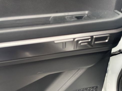 Used 2025 Toyota Tacoma TRD Sport image 42