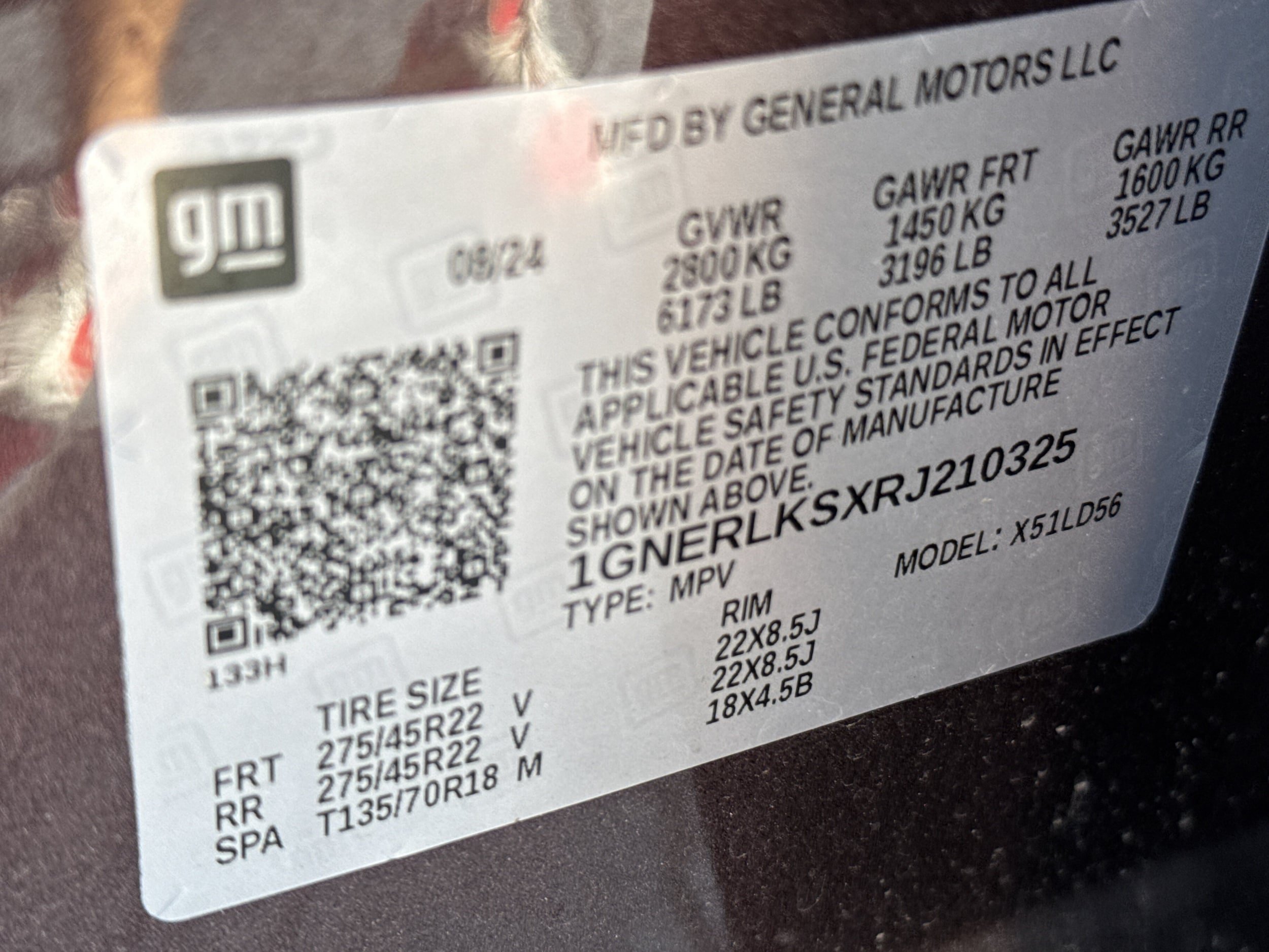 Used 2024 Chevrolet Traverse RS FWD image 41