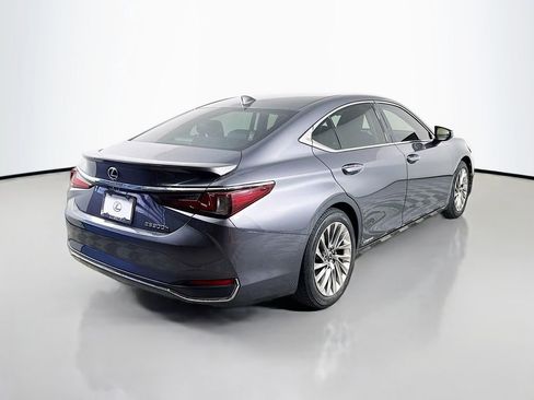 Used 2020 Lexus ES 300h Ultra Luxury image 5