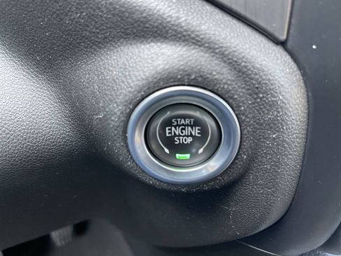 Certified 2021 GMC Sierra 1500 Denali w/ Denali Ultimate Package AWD/4WD image 17