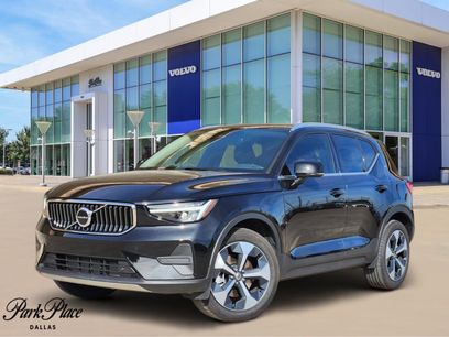 Used 2025 Volvo XC40 B5 Core w/ Protection Package Premier