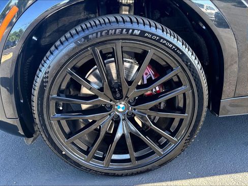 Used 2025 BMW X6 xDrive40i w/ Executive Package AWD/4WD image 36