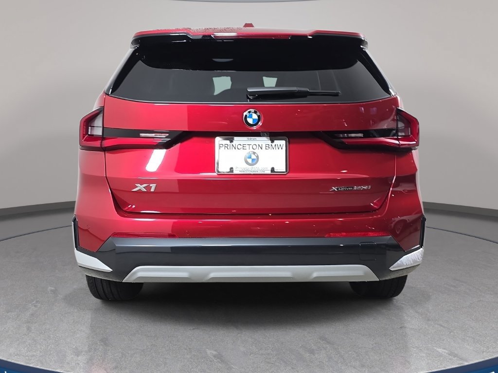 Certified 2026 BMW X1 xDrive28i w/ Technology Package AWD/4WD image 6