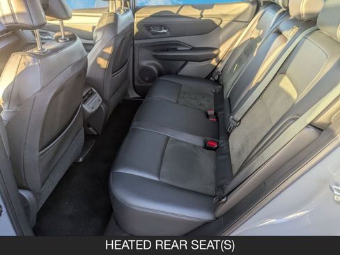 Used 2024 Nissan Ariya FWD image 13