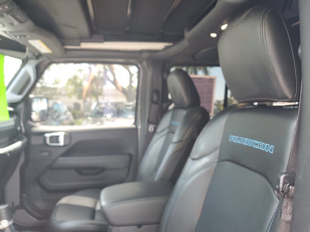 Used 2022 Jeep Wrangler Unlimited Rubicon 4xe AWD/4WD image 22