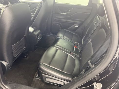 Used 2020 Lincoln Corsair AWD w/ Premium Package image 11