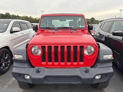 Certified 2018 Jeep Wrangler Sport AWD/4WD image 2
