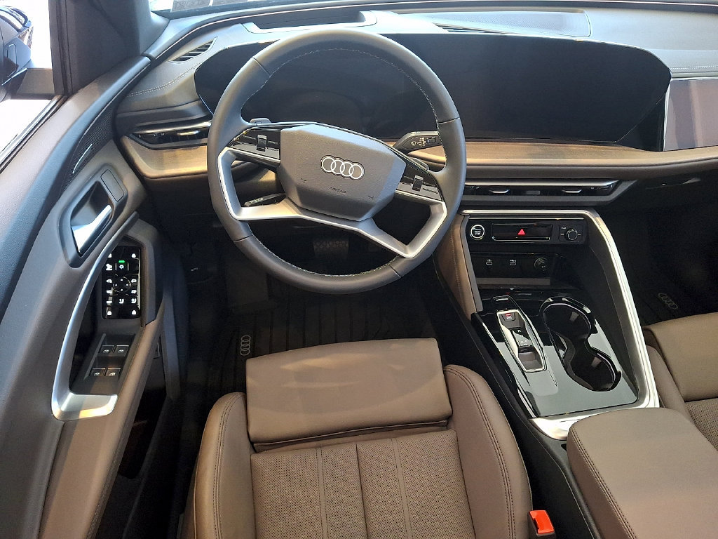 New 2026 Audi Q5 Premium Plus AWD/4WD image 2
