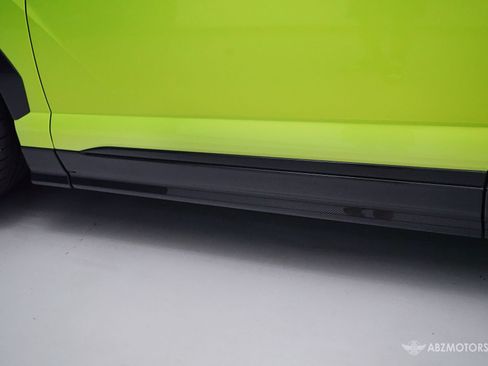 Used 2024 Lamborghini Urus Performante AWD/4WD image 13