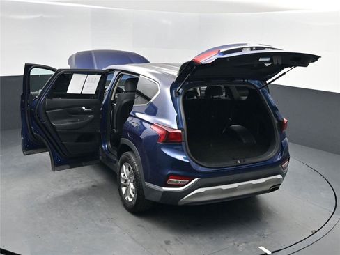 Used 2019 Hyundai Santa Fe SE image 15