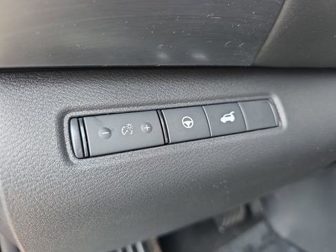 New 2026 Nissan Pathfinder SL image 30