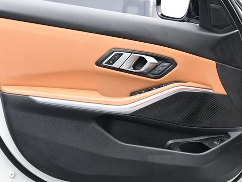 Used 2023 BMW M340i w/ Driving Assistance Package image 9