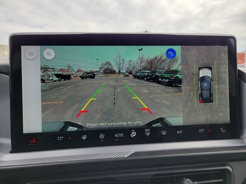 Used 2025 Ford Bronco Sport Badlands image 19