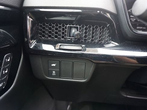 Used 2024 Honda CR-V EX-L image 5