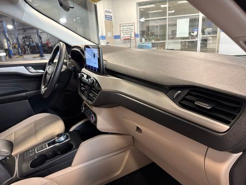 Used 2021 Ford Escape SE AWD/4WD image 33