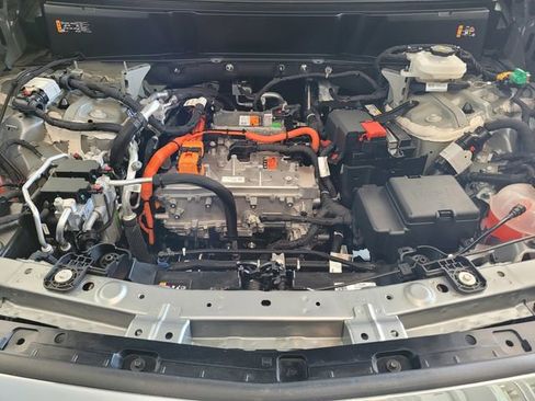 Used 2026 Cadillac Vistiq Luxury image 27