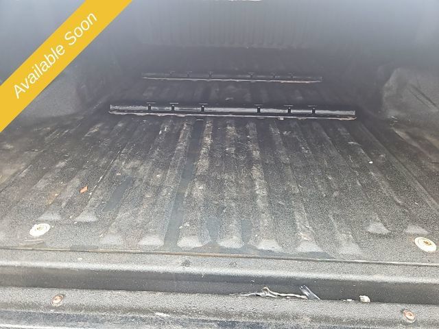 Used 2016 Ford F250 XLT w/ Camper Package AWD/4WD image 4