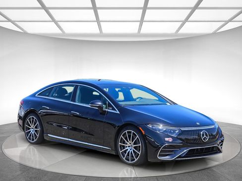 Certified 2023 Mercedes-Benz EQS 580 4MATIC Sedan image 4