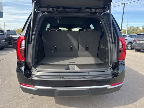 New 2026 GMC Yukon Elevation image 31