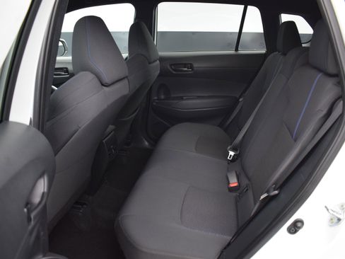 Used 2024 Toyota Corolla Cross AWD Hybrid image 12
