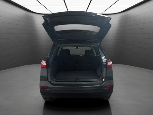 Used 2019 Chevrolet Equinox LS FWD image 20