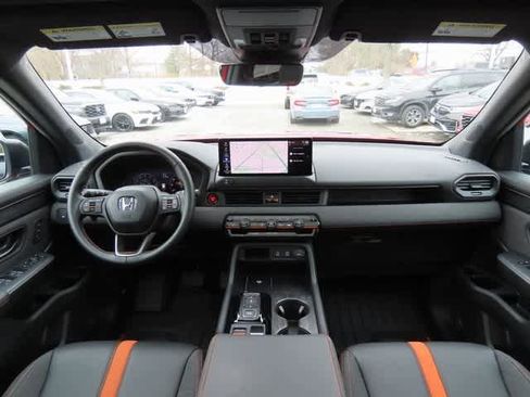 Certified 2026 Honda Passport TrailSport image 17