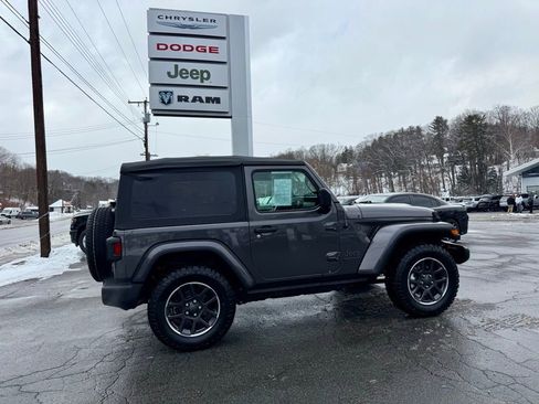 Used 2021 Jeep Wrangler Sport image 3
