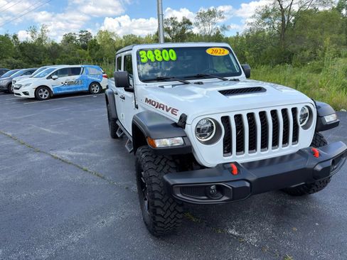 Used 2022 Jeep Gladiator Mojave w/ Cold Weather Group AWD/4WD image 9