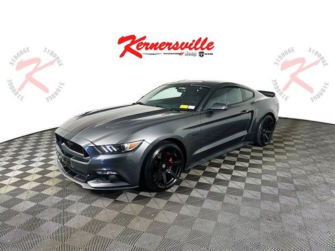 Used 2016 Ford Mustang GT image 3