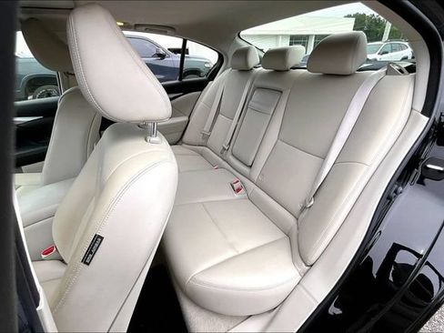 Used 2014 INFINITI Q50 Premium w/ Navigation Package RWD image 19