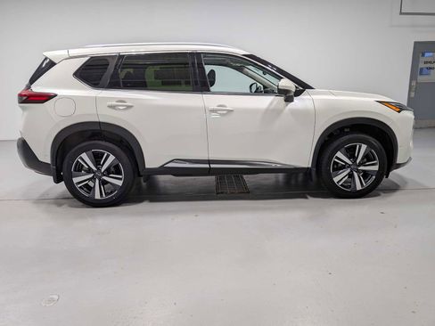 Used 2023 Nissan Rogue Platinum w/ Platinum Premium Package image 7