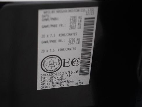 Used 2024 Nissan Murano SL image 30