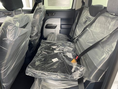 New 2026 Ford Maverick XLT w/ XLT Luxury Package image 4