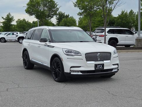 Used 2023 Lincoln Aviator Reserve w/ Equipment Group 201A RWD image 1