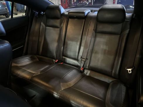 Used 2020 Dodge Charger SXT w/ Leather Interior Group image 28