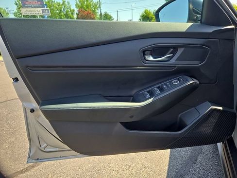 Used 2024 Honda Accord Sport image 12