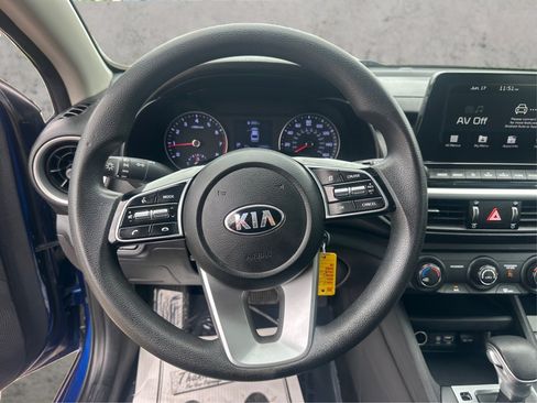 Used 2020 Kia Forte LXS FWD image 27