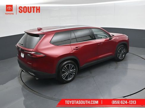 Used 2026 Toyota Grand Highlander AWD Hybrid image 52