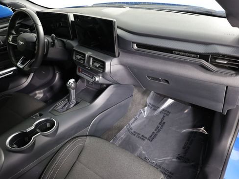 Used 2024 Ford Mustang GT RWD image 29