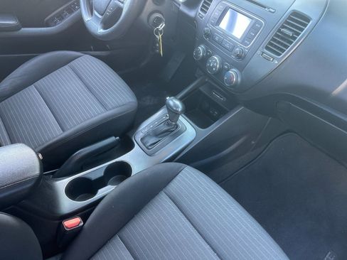 Used 2016 Kia Forte LX w/ LX Popular Plus Package image 14
