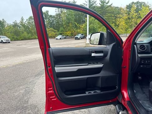 Certified 2020 Toyota Tundra SR5 image 27